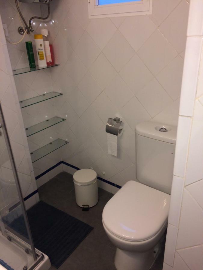 Peris Mencheta Apartment Sevilla Bagian luar foto